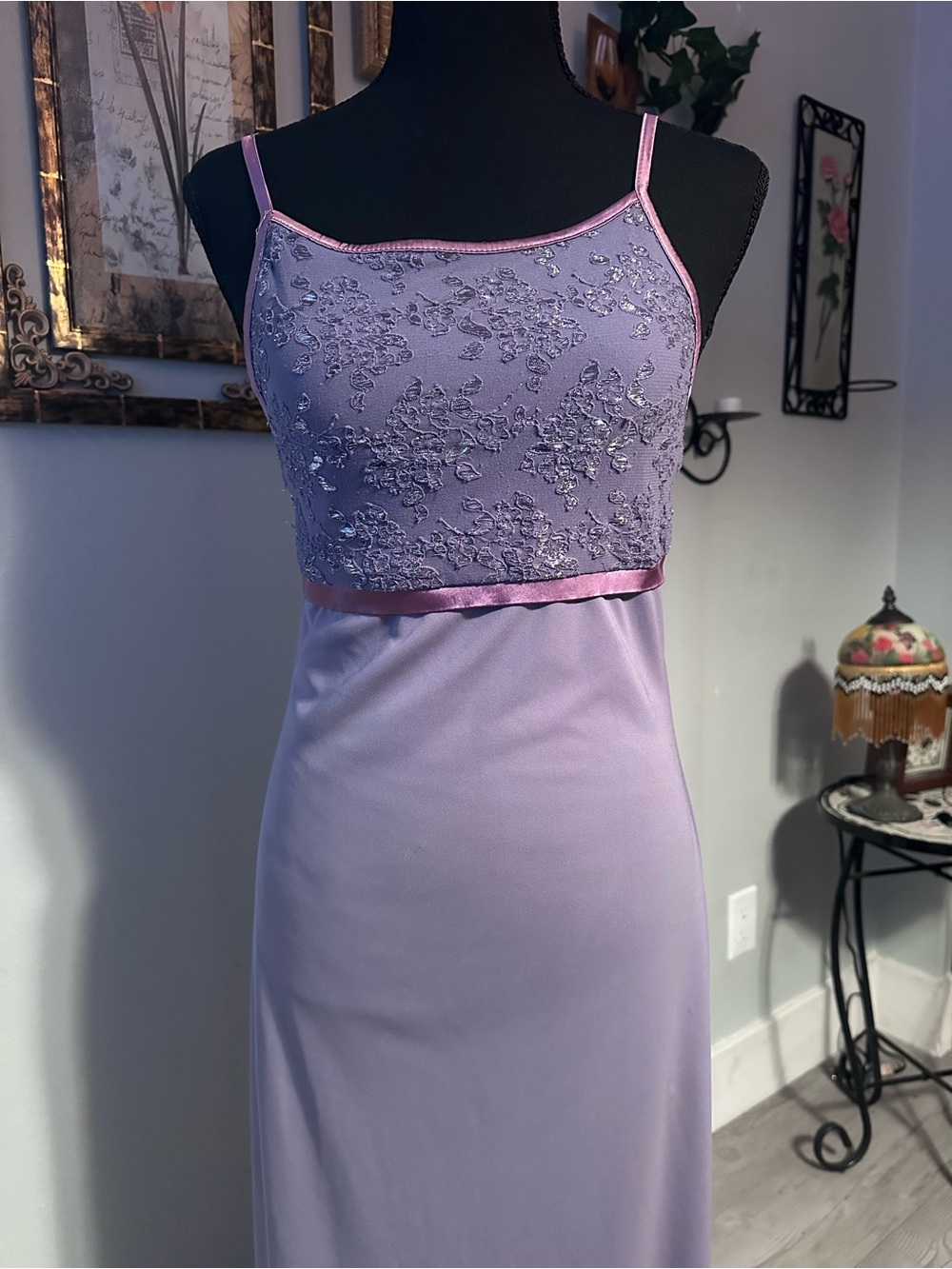 Vtg Byer Too! Lavender Light Purple Lace Bodice Maxi Dress with Satin Pink Trim
